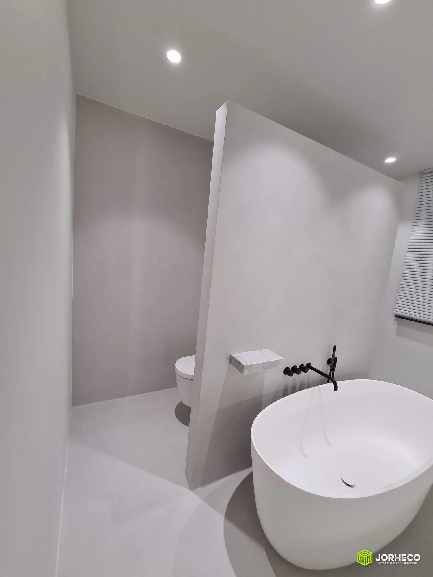 Badkamer met Carrara accenten — foto 2 van 9