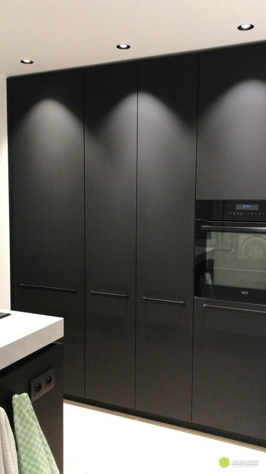 Moderne Zwarte Keuken — foto 6 van 6